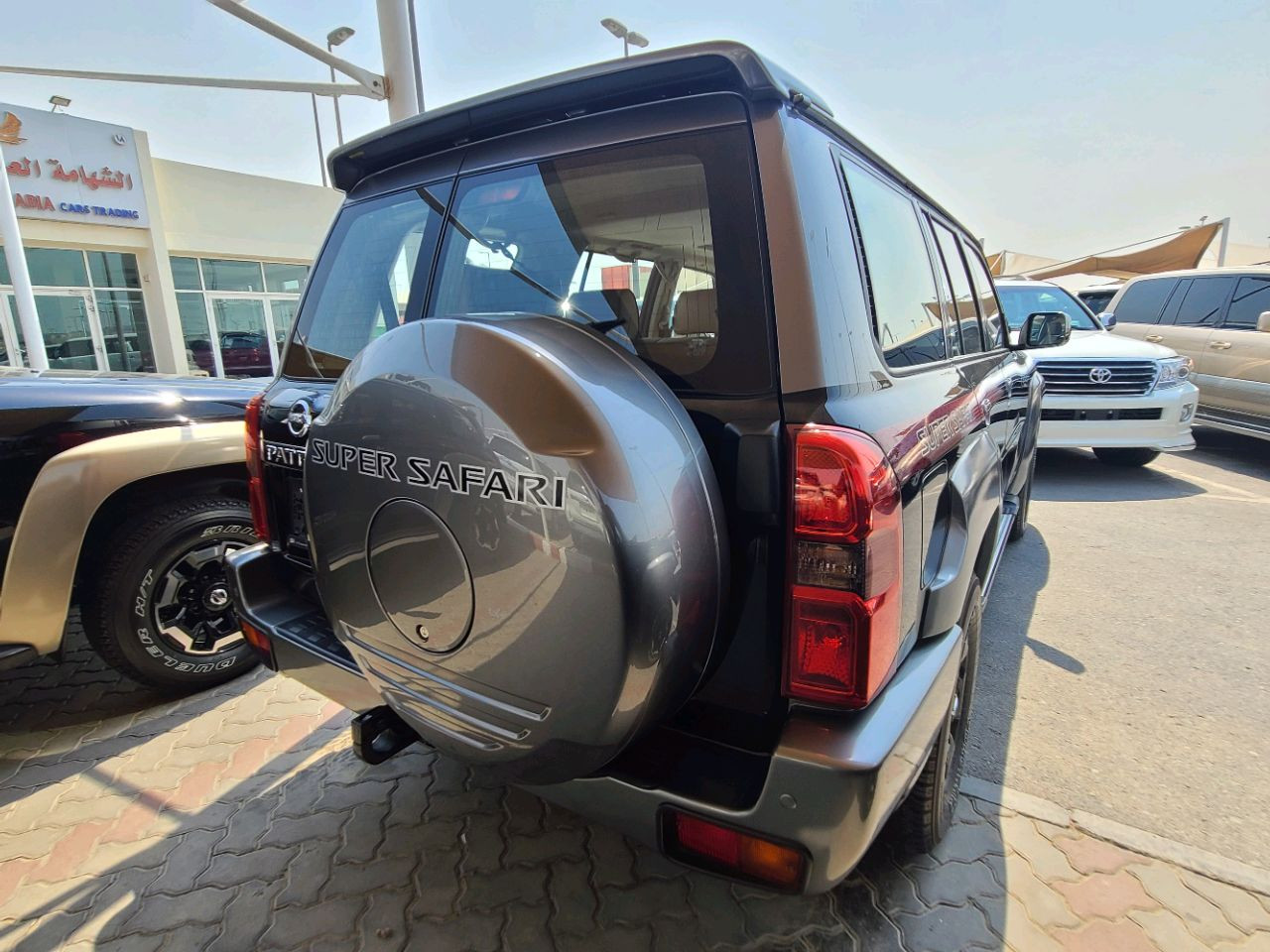 Nissan Super safari - Image 3