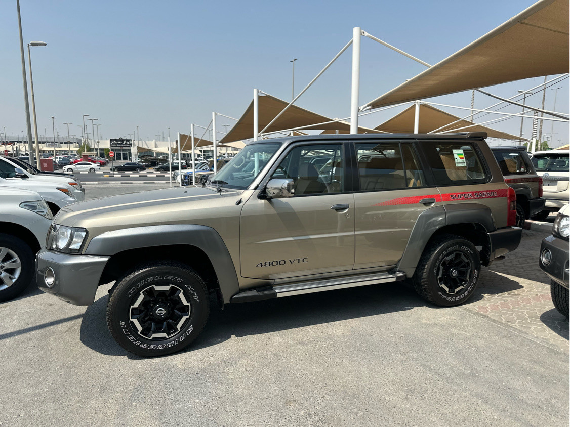 Nissan Super safari - Image 4