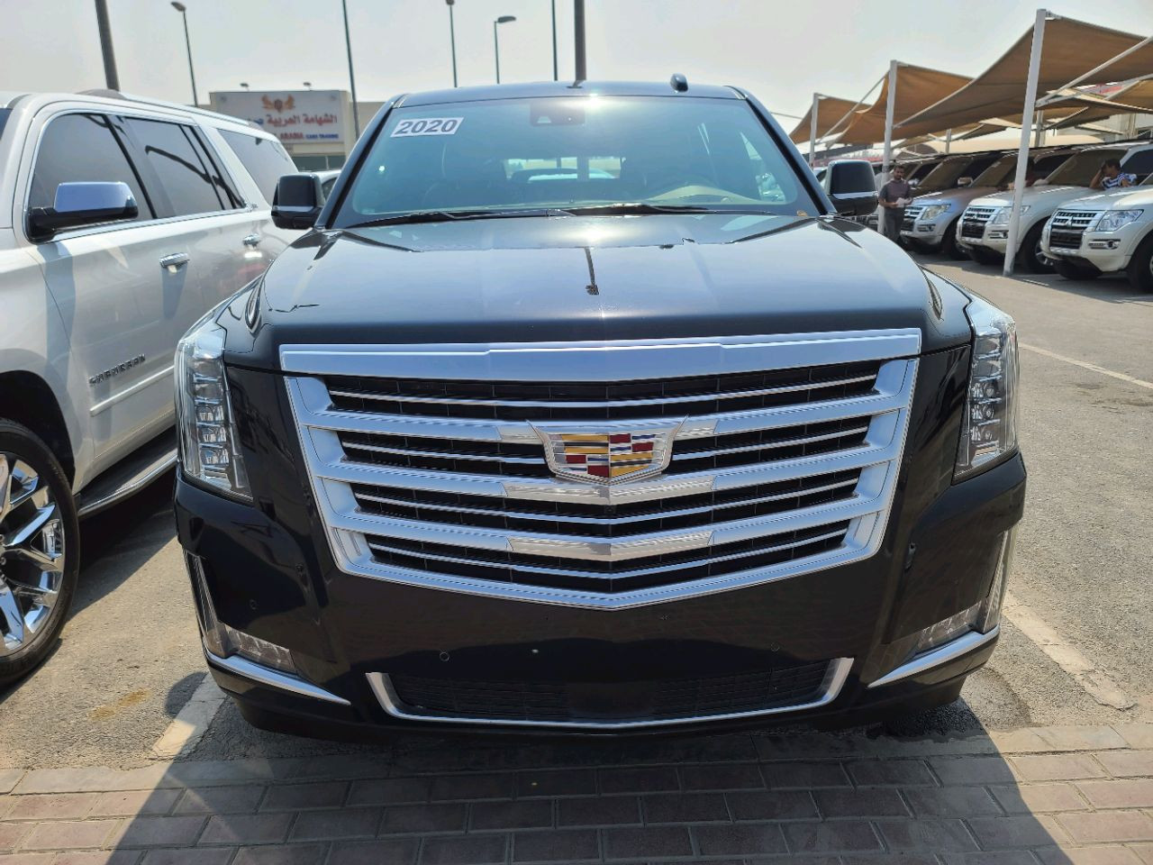 Cadillac Escalade - Image 4