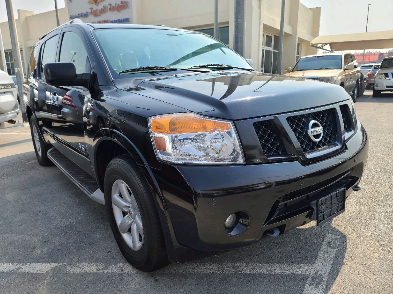 Nissan Armada - Image 9