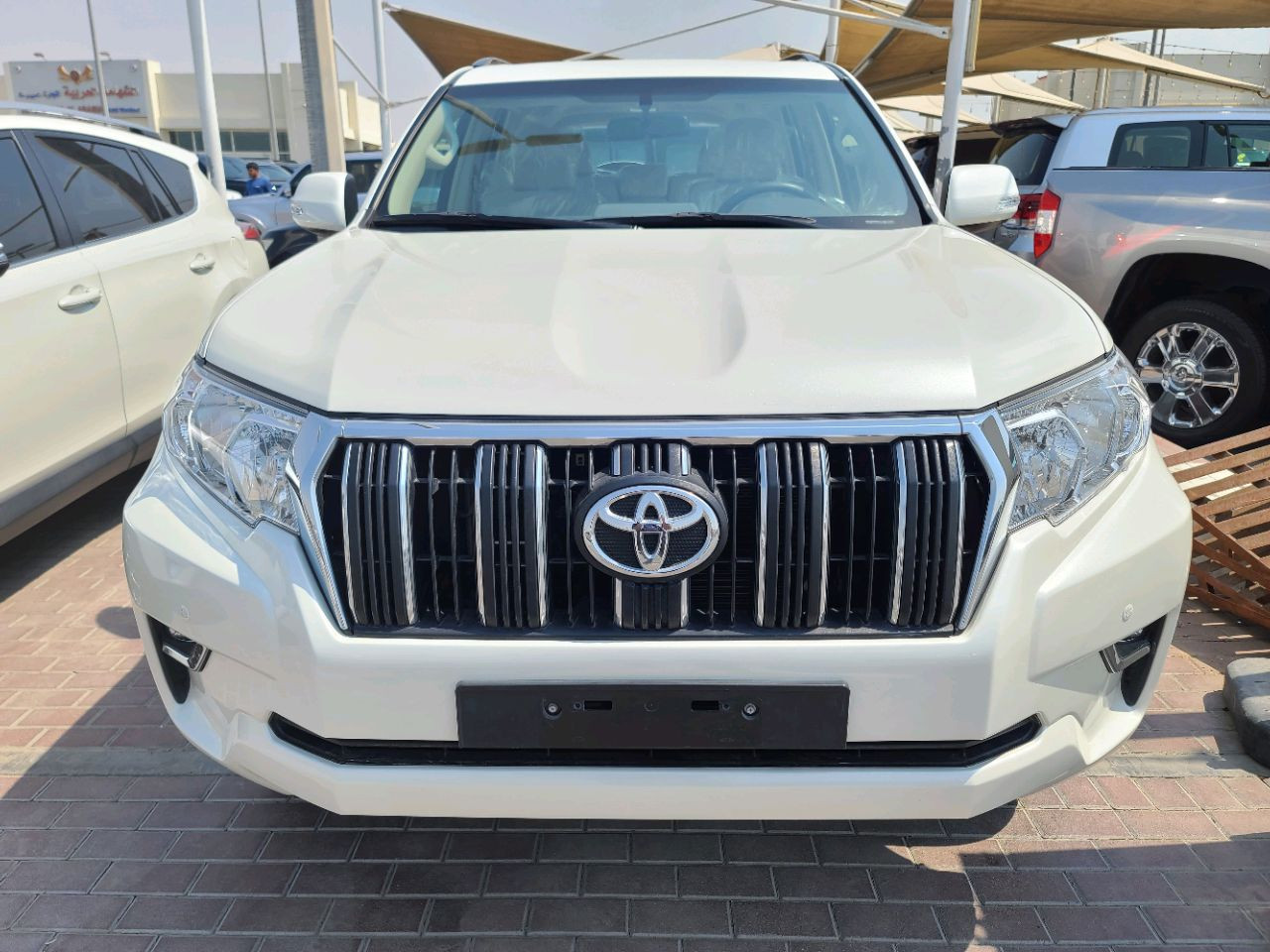 Toyota Prado - Image 7