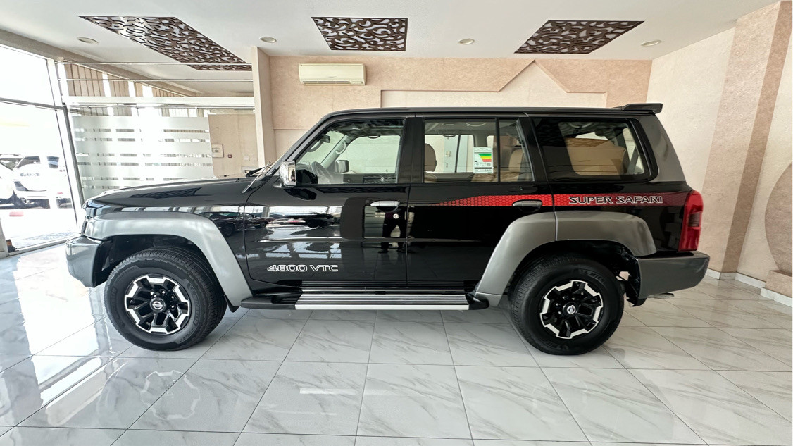 Nissan Super safari - Image 7