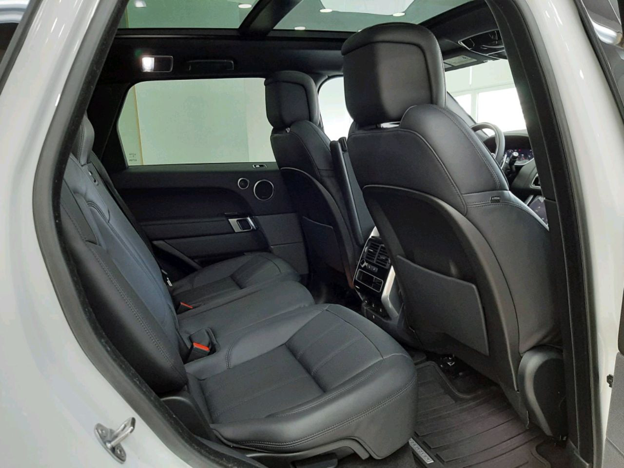 Range Rover Sport - Image 5
