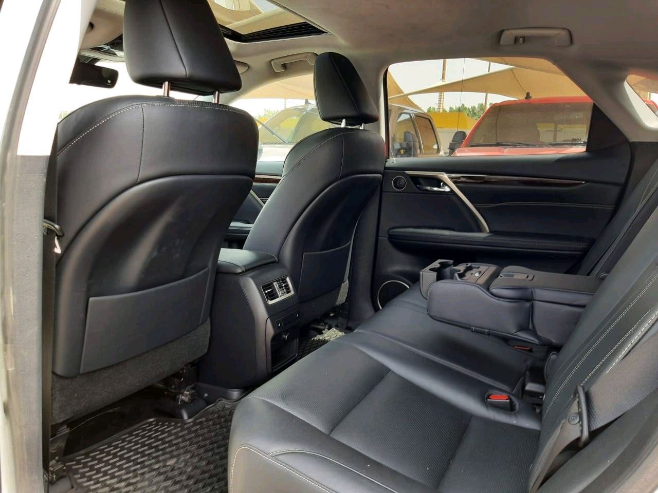 Lexus RX-Series - Image 2