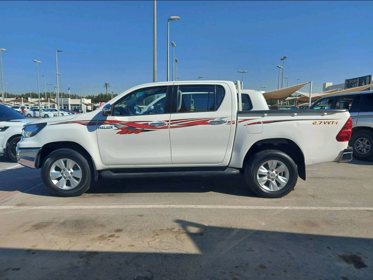 Toyota Hilux - Image 2