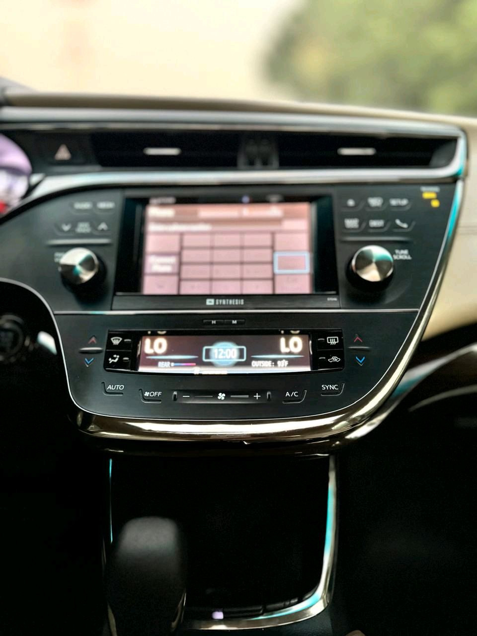 Toyota Avalon - Image 11