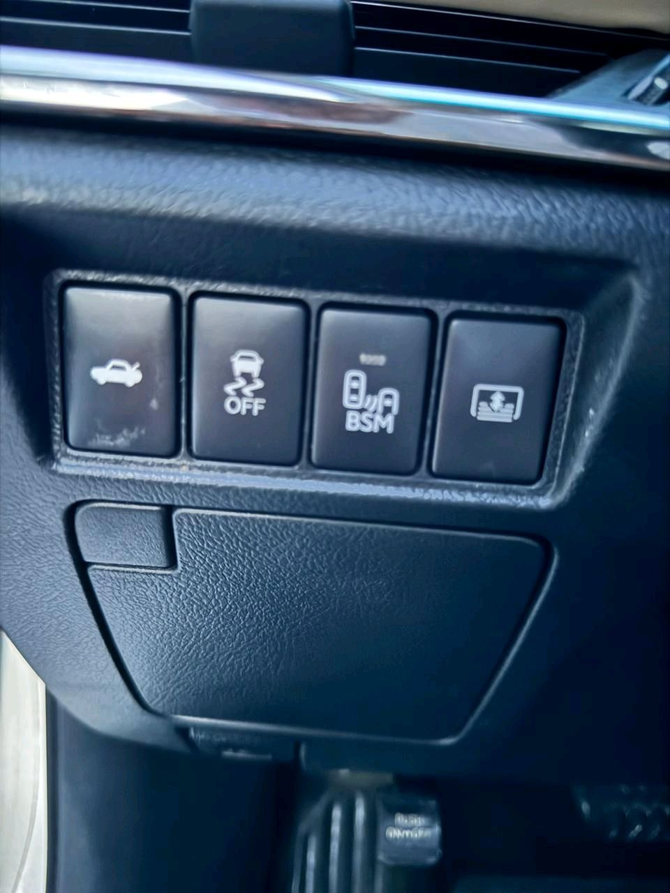 Toyota Avalon - Image 3