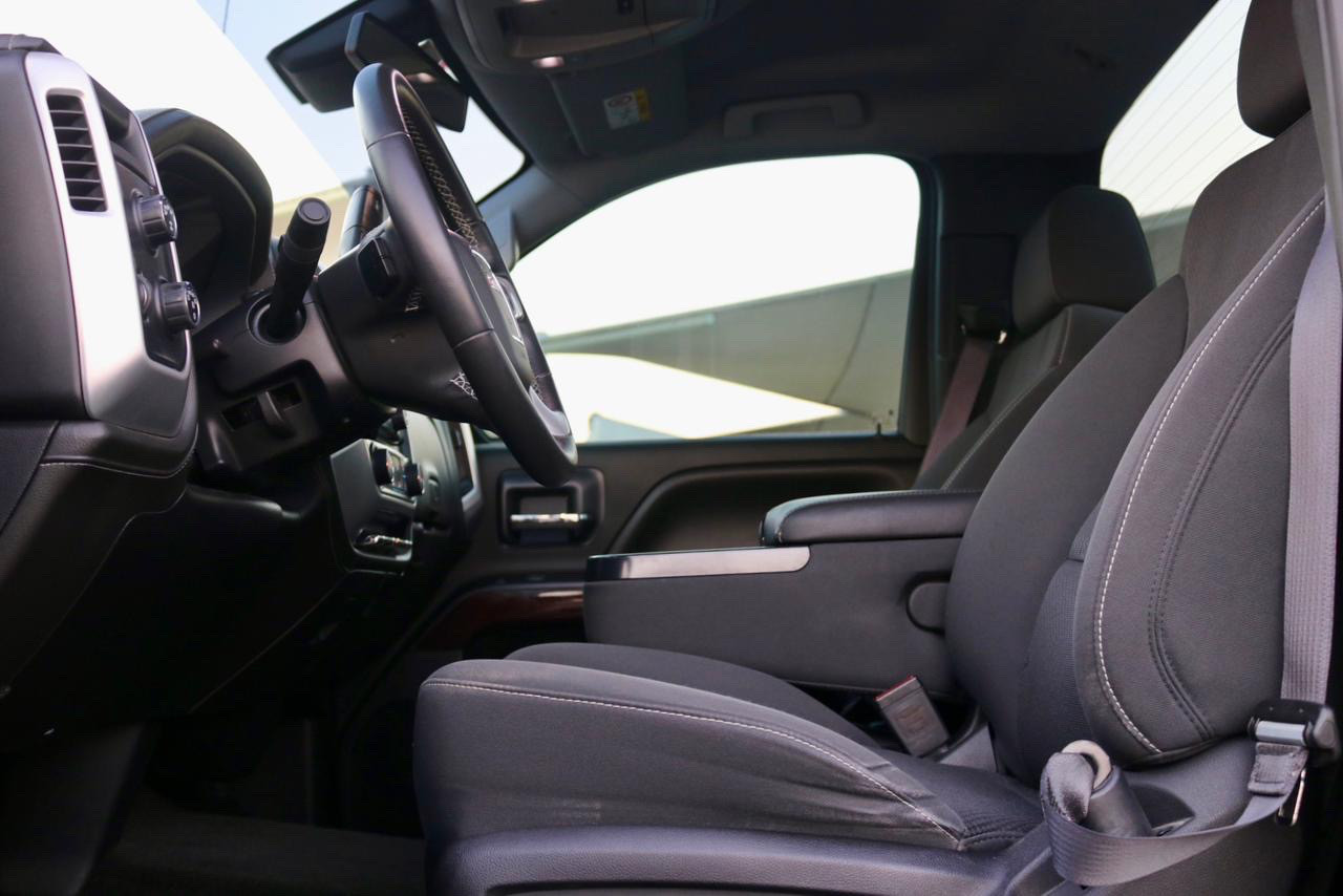 GMC Sierra - Image 8