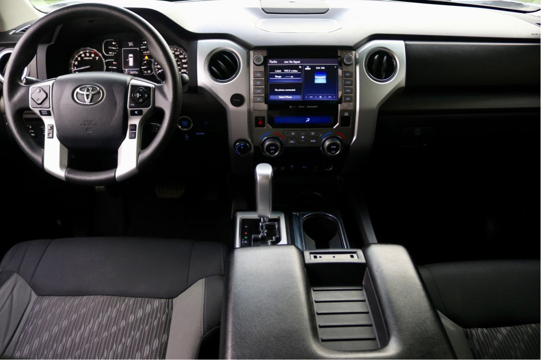 Toyota Tundra - Image 9