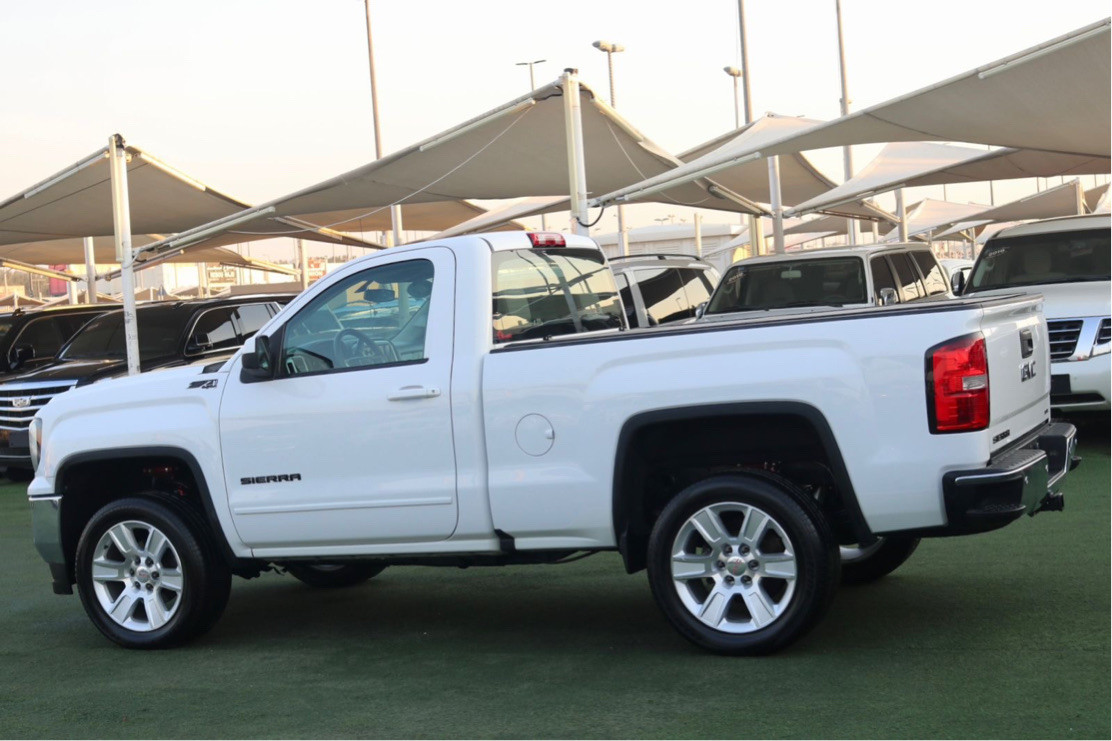 GMC Sierra - Image 7