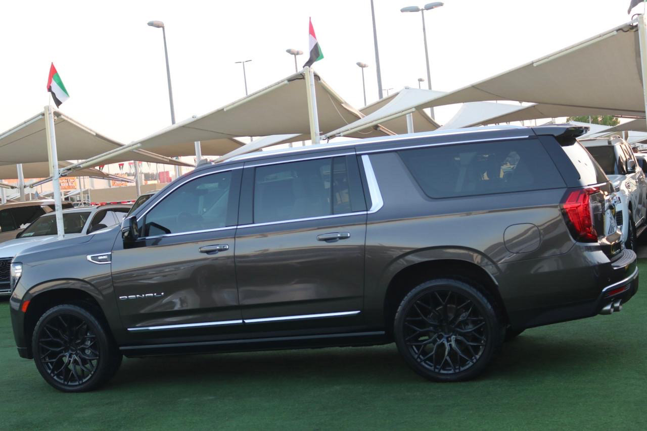 GMC Denali - Image 5
