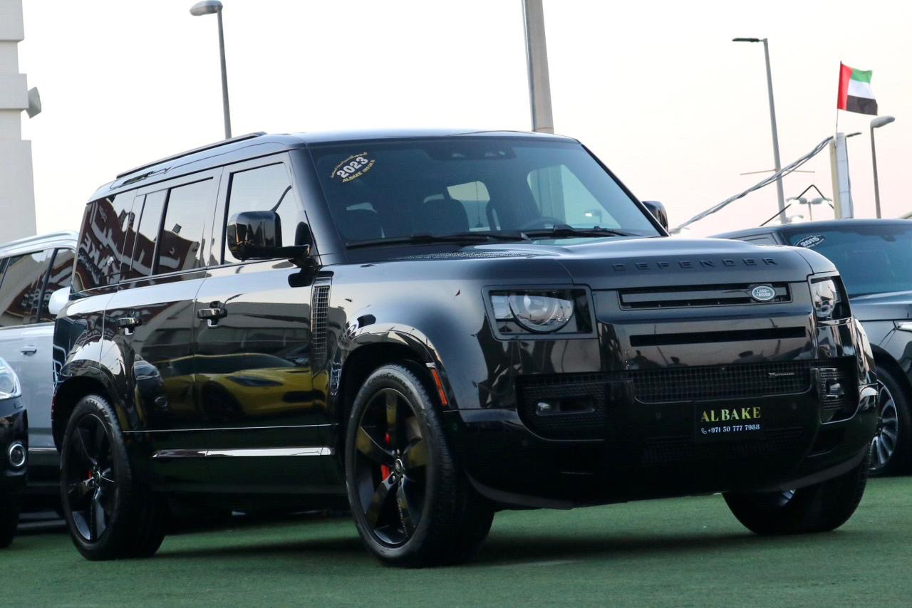 Land Rover Defender - Image 4