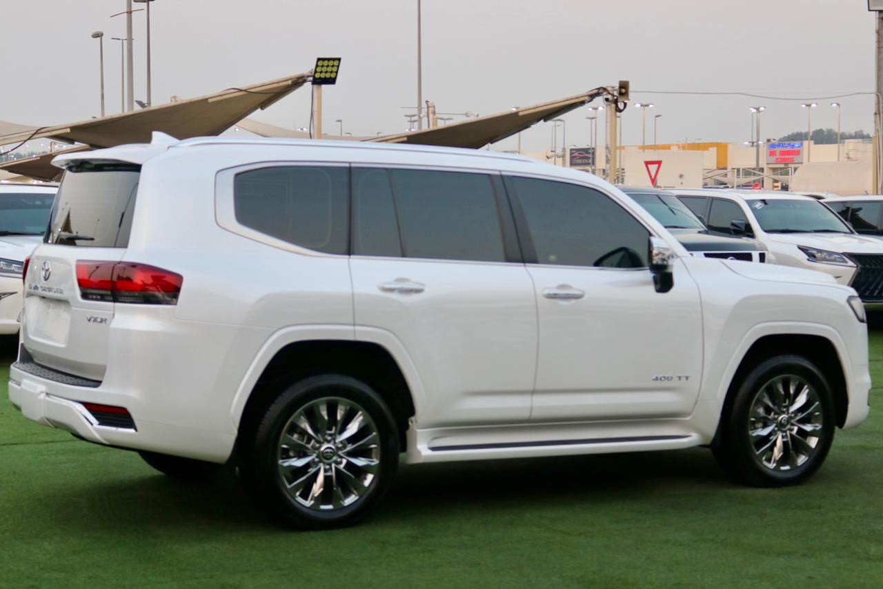 Lexus LX-Series - Image 6
