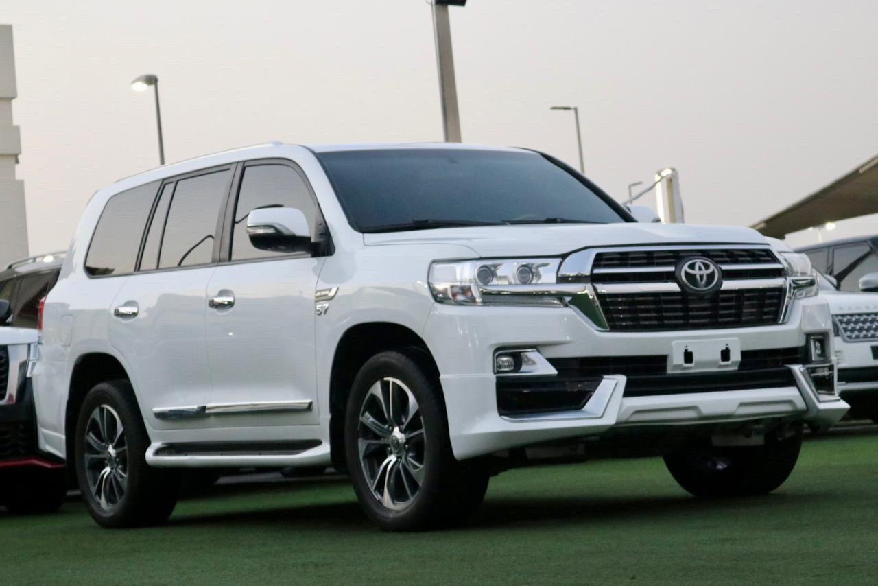 Toyota Land Cruiser - Image 7