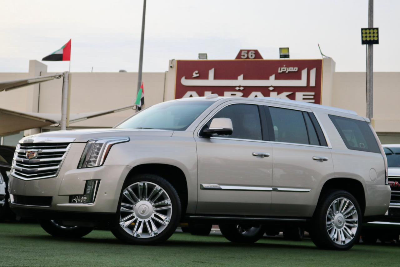 Cadillac Escalade - Image 3