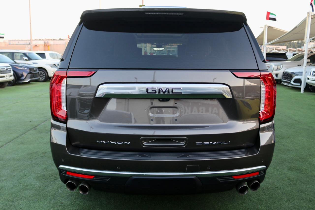 GMC Denali - Image 7