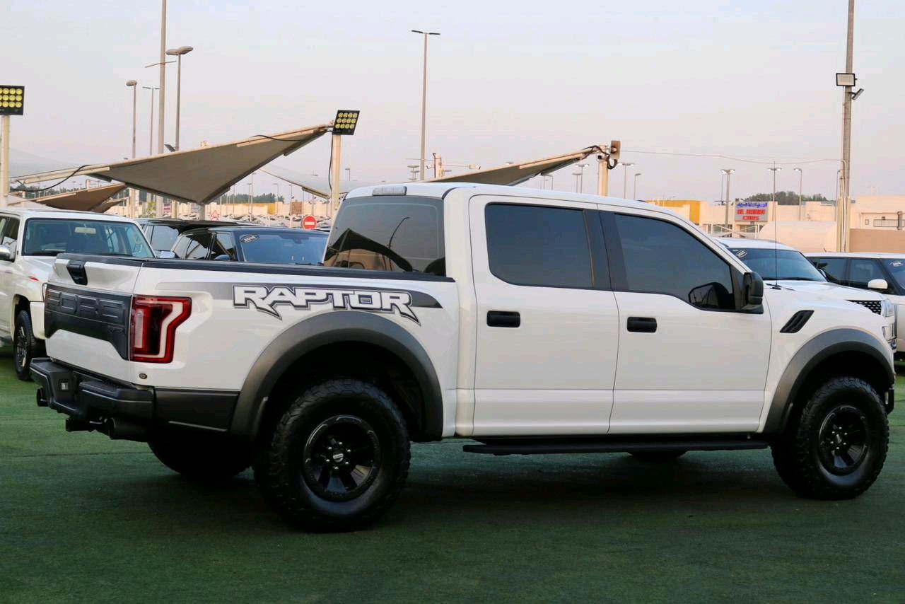 Ford Raptor - Image 11