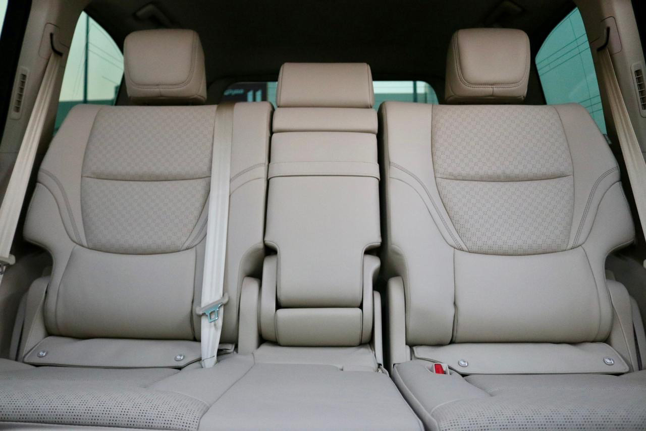 Lexus LX-Series - Image 11