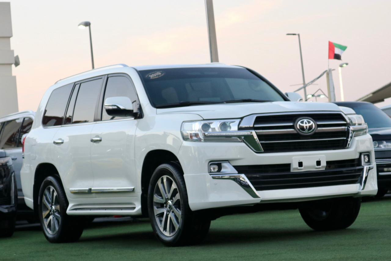 Toyota Land Cruiser - Image 5