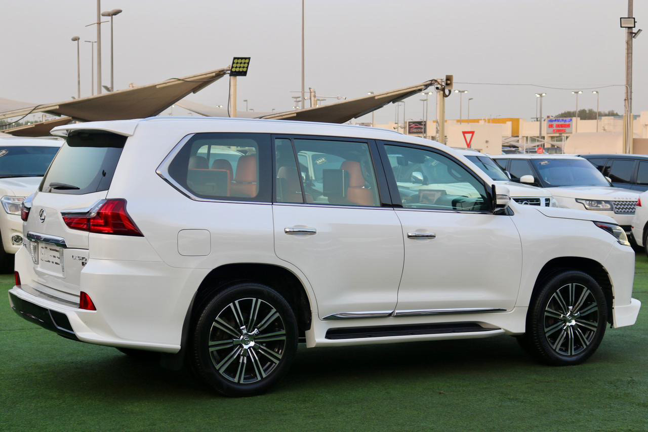 Lexus LX-Series - Image 6