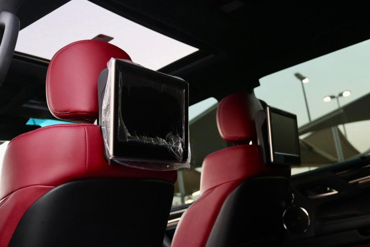 Lexus LX-Series - Image 11