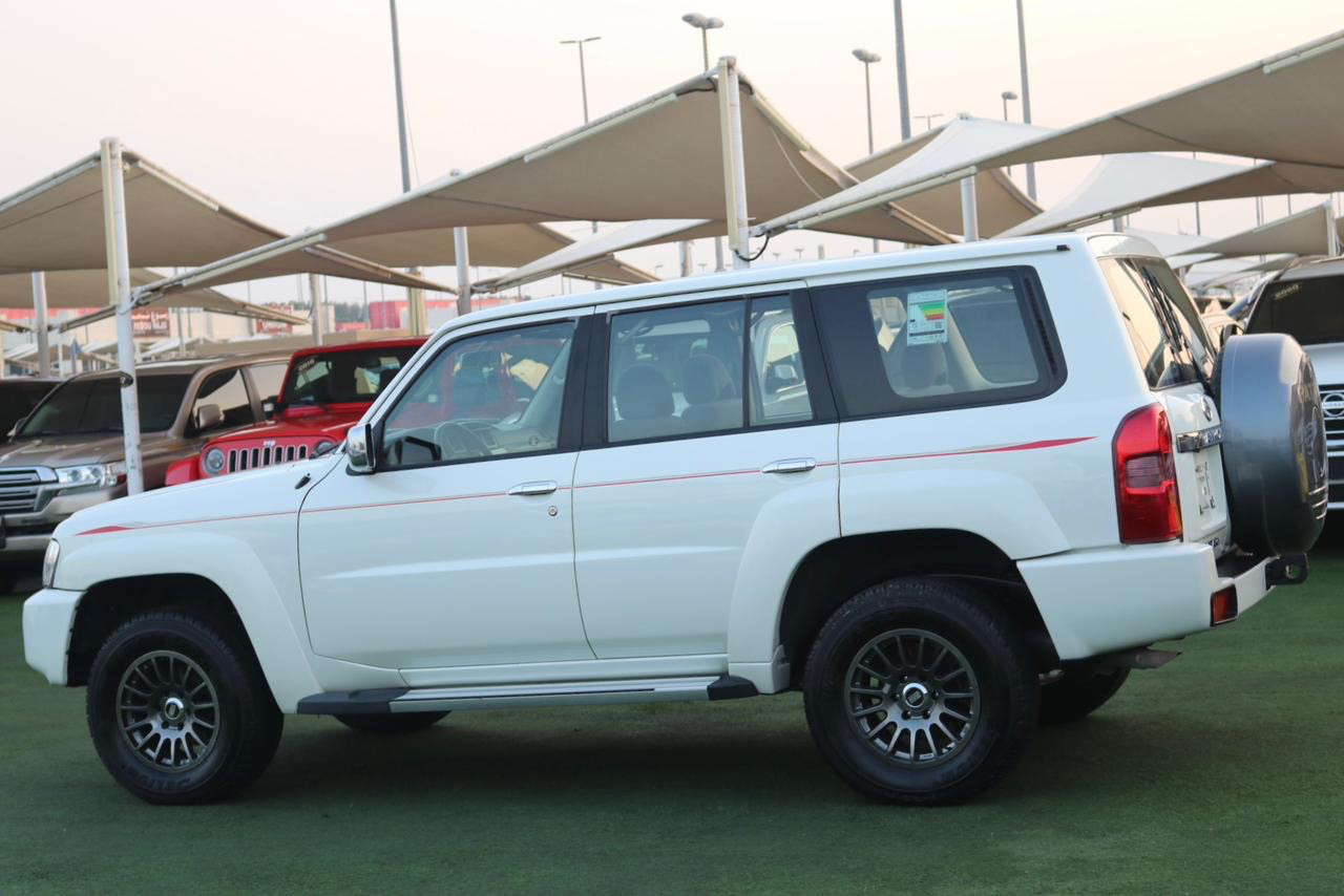 Nissan Safari - Image 5