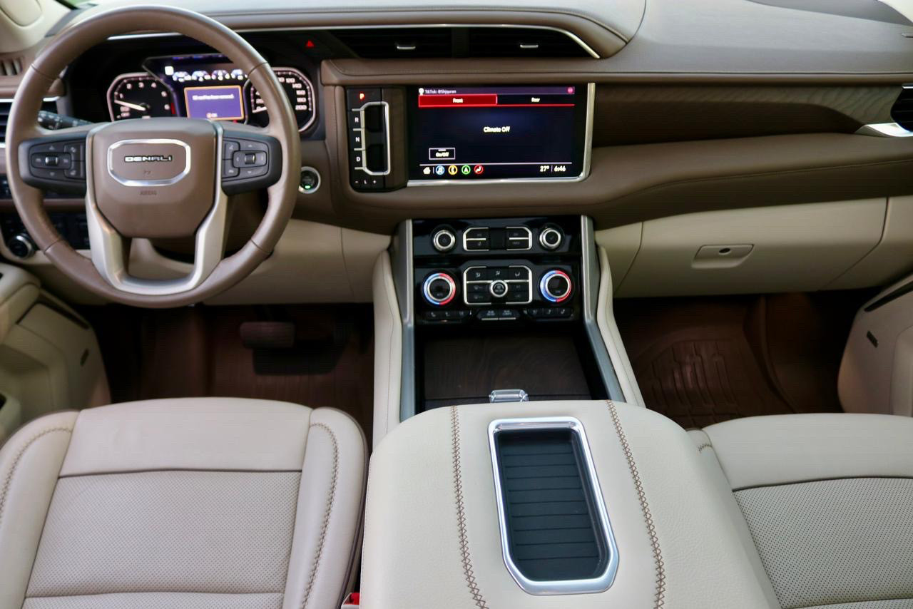GMC Denali - Image 8