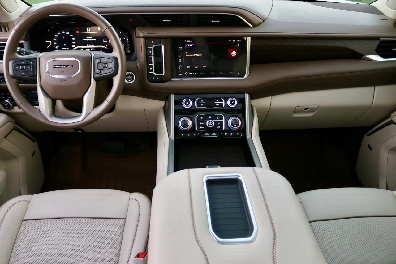 GMC Denali - Image 8