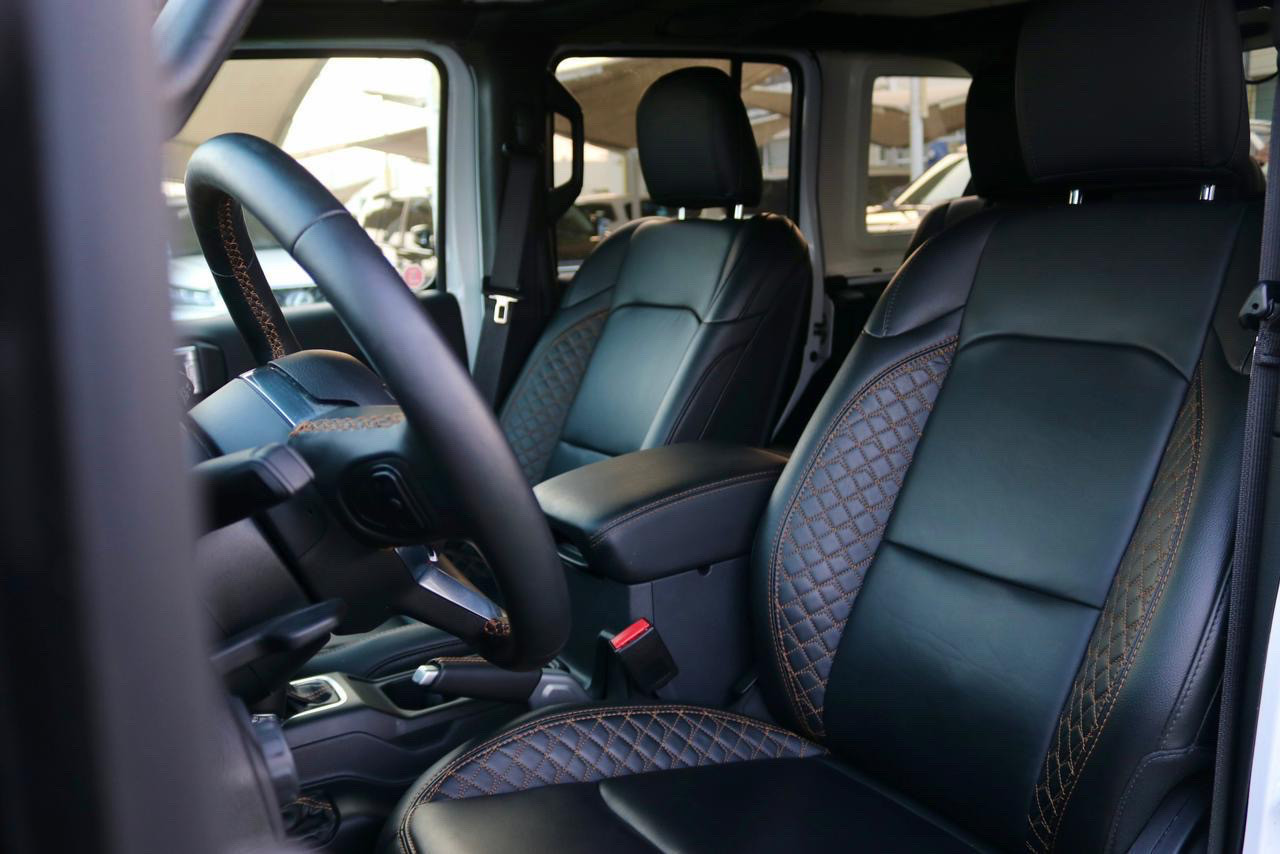 Jeep Wrangler Unlimited - Image 9