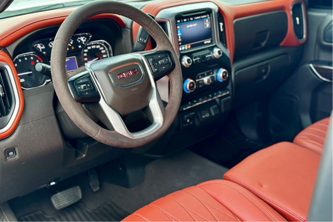 GMC Sierra - Image 9
