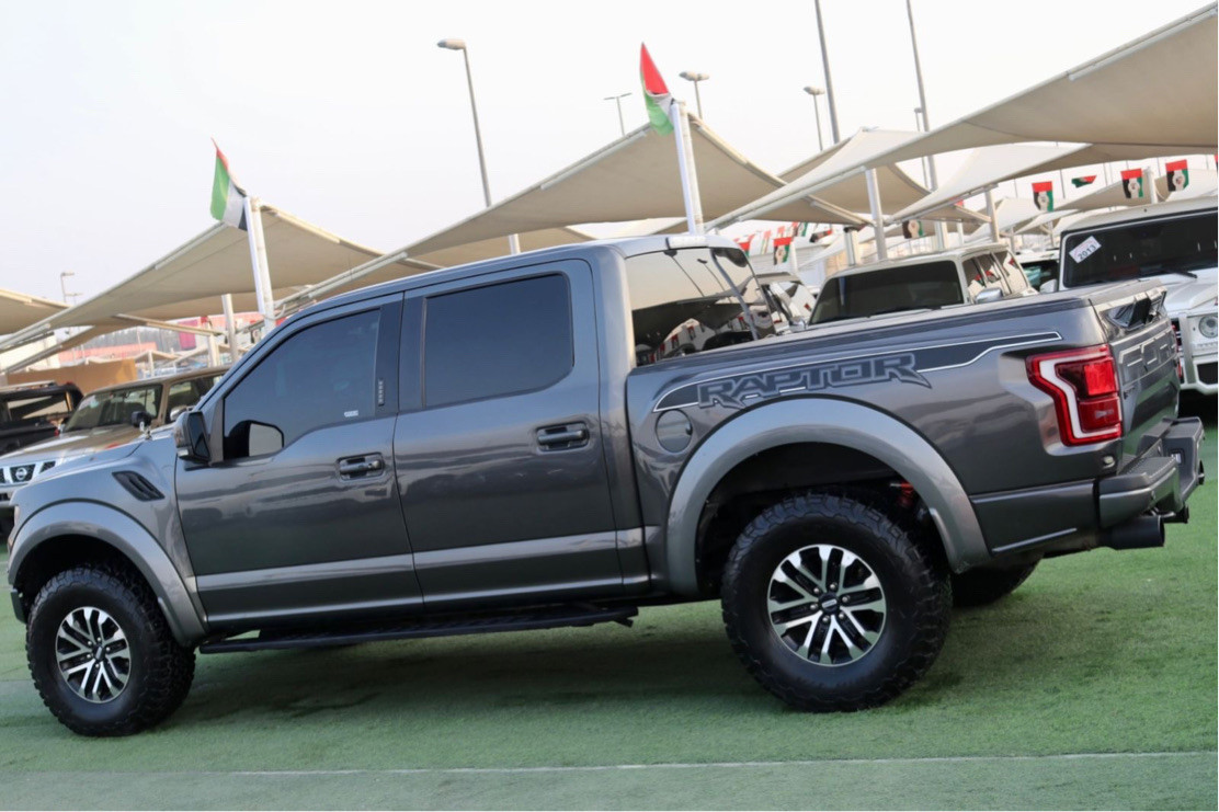 Ford Raptor - Image 5