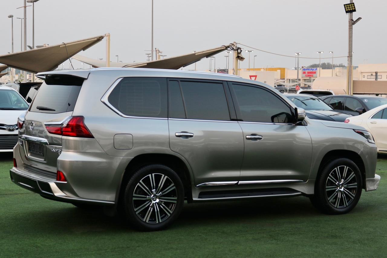 Lexus LX-Series - Image 6