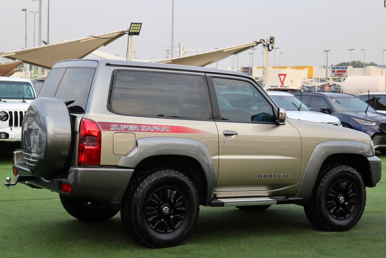 Nissan Super safari - Image 8