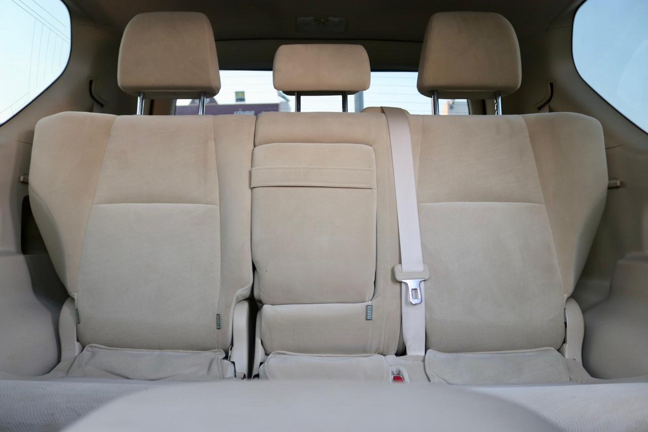 Toyota Prado - Image 11