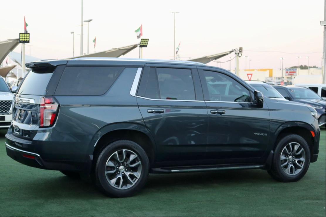 Chevrolet Tahoe - Image 6