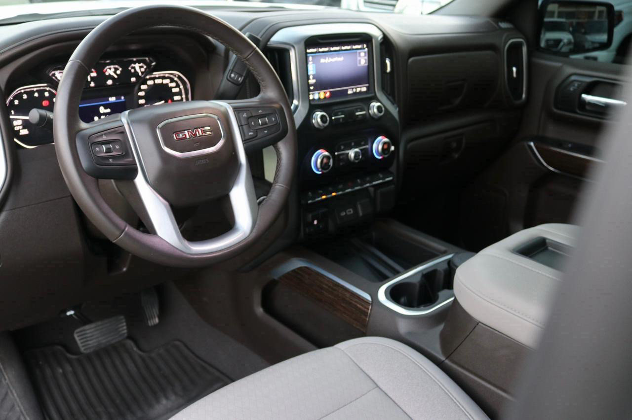 GMC Sierra - Image 7