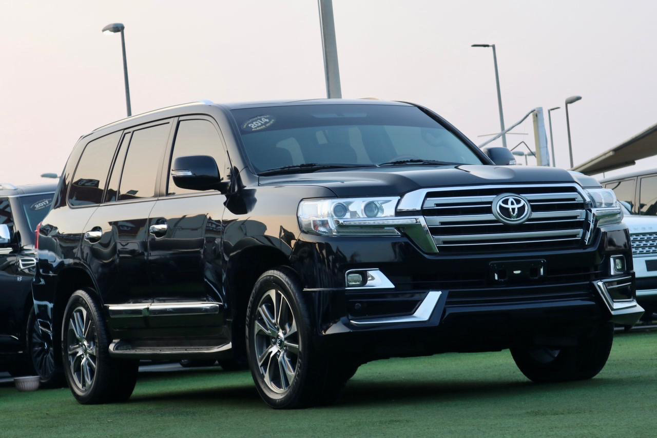 Toyota Land Cruiser - Image 6