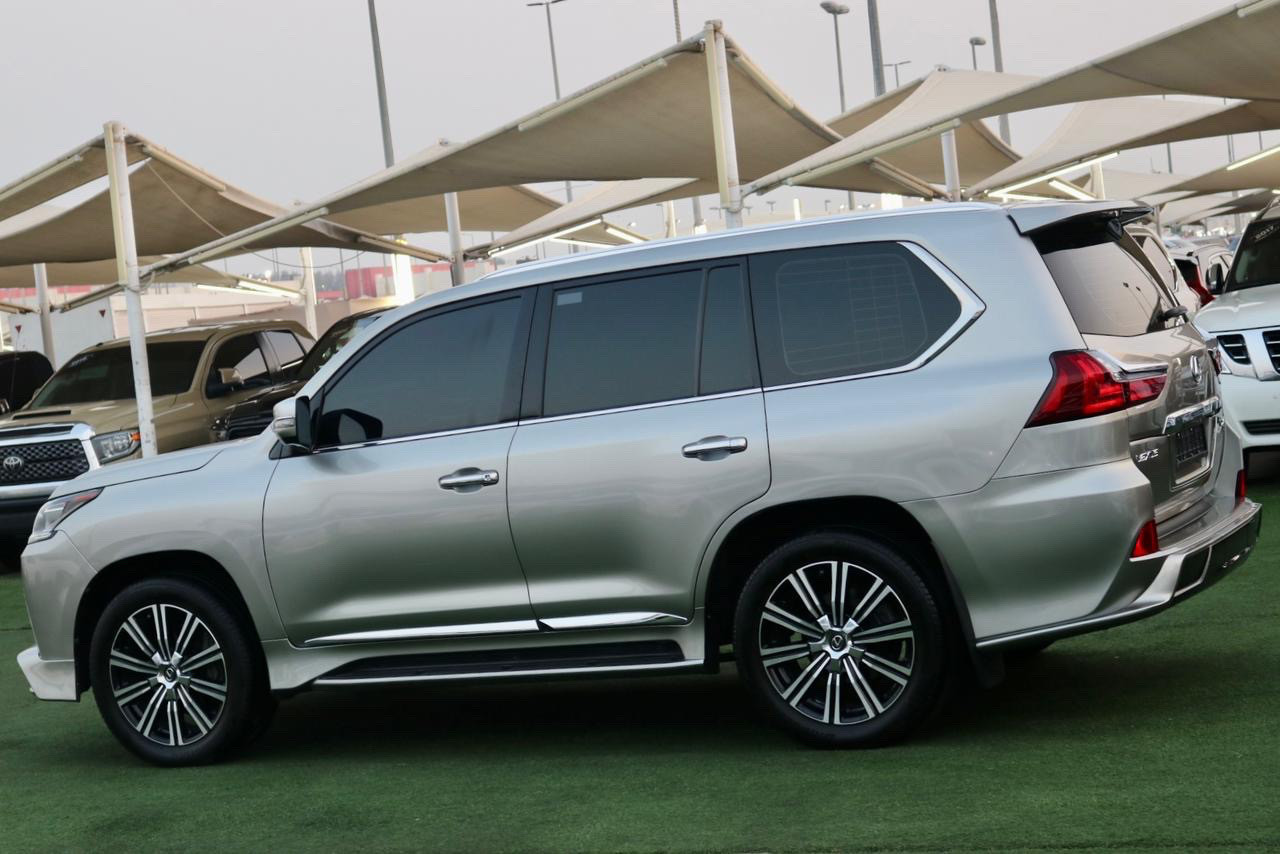 Lexus LX-Series - Image 5