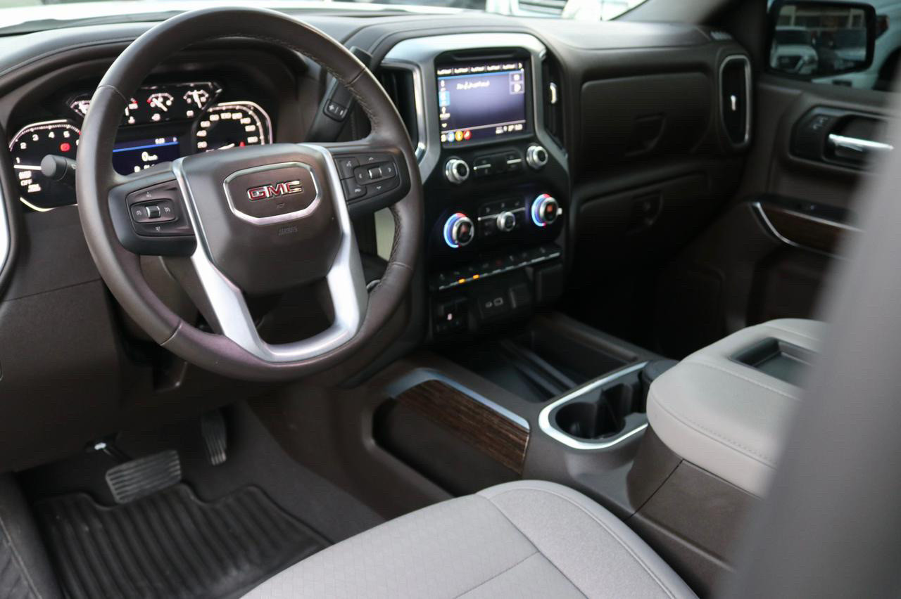 GMC Sierra - Image 4
