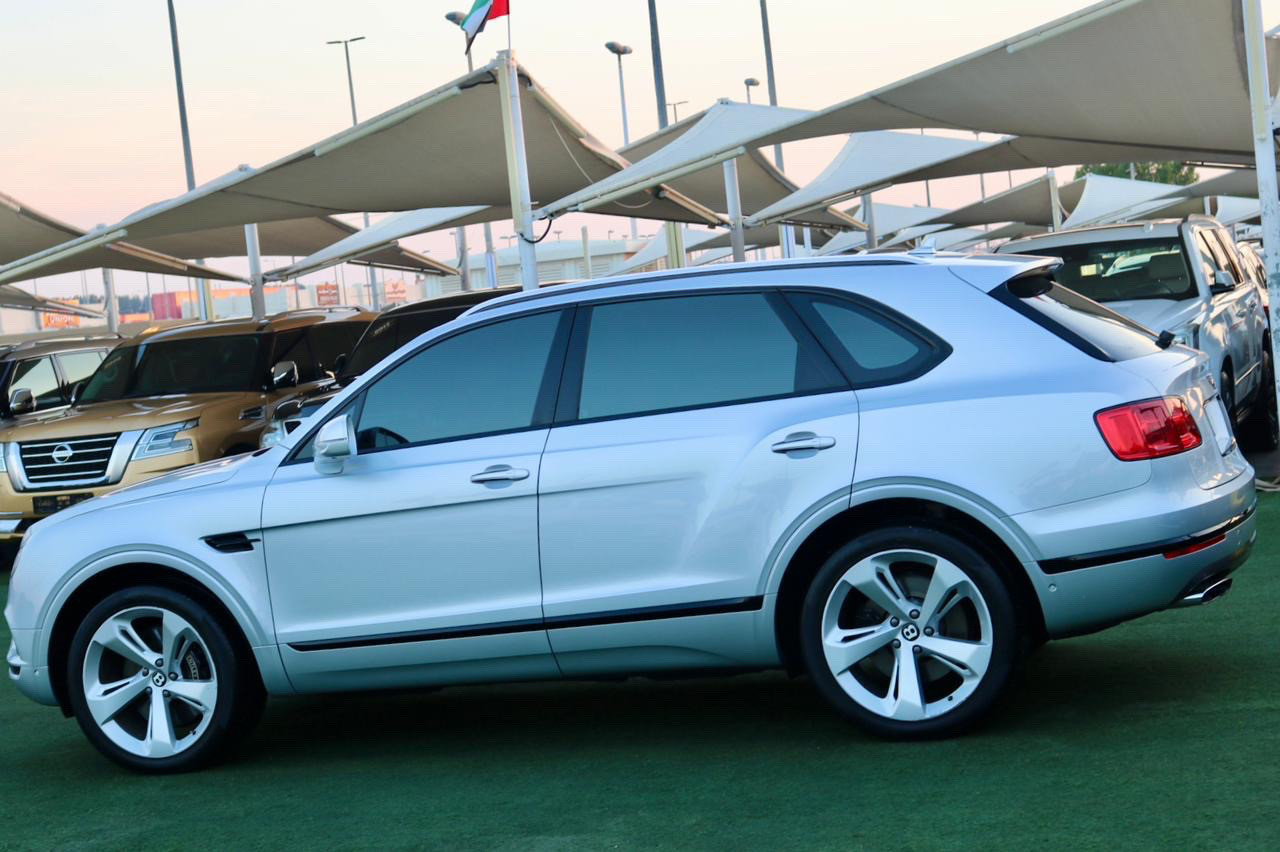 Bentley Bentayga - Image 5