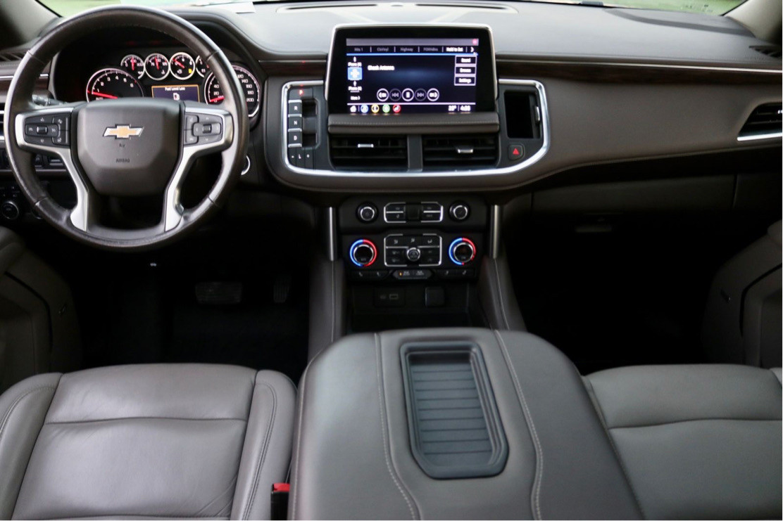 Chevrolet Tahoe - Image 8