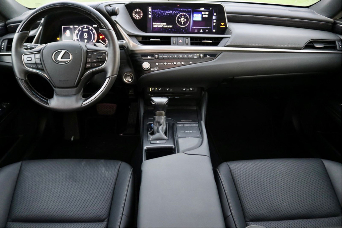 Lexus ES-Series - Image 8