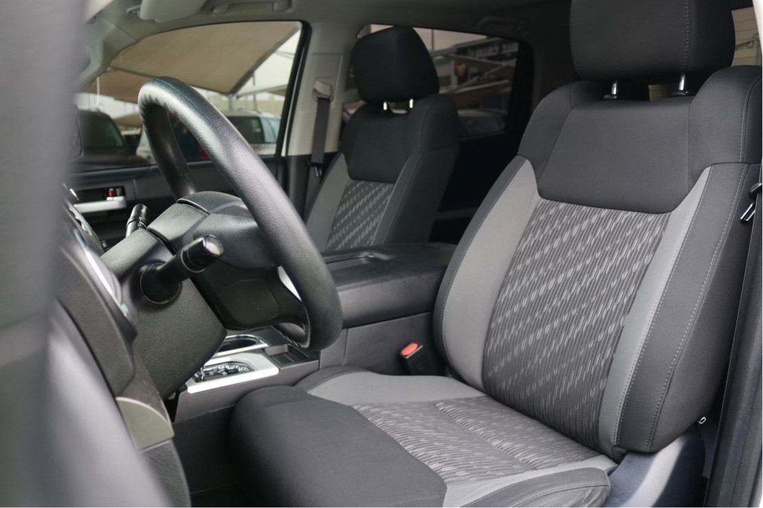 Toyota Tundra - Image 10