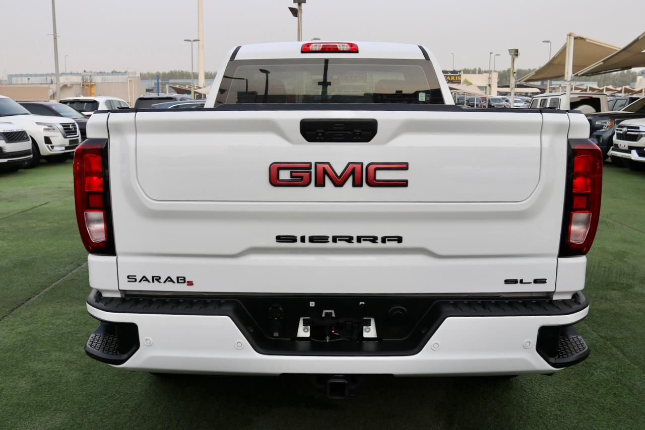 GMC Sierra - Image 8
