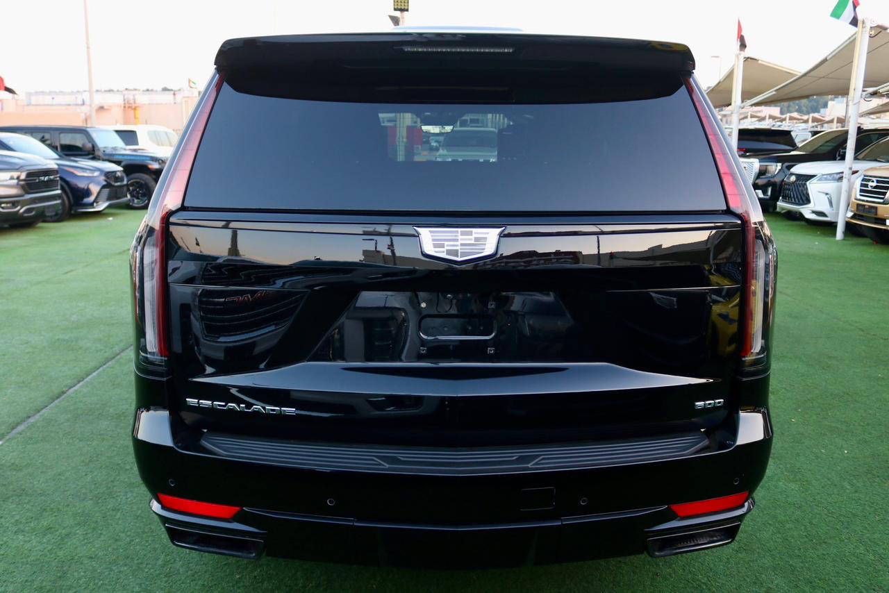 Cadillac Escalade - Image 7