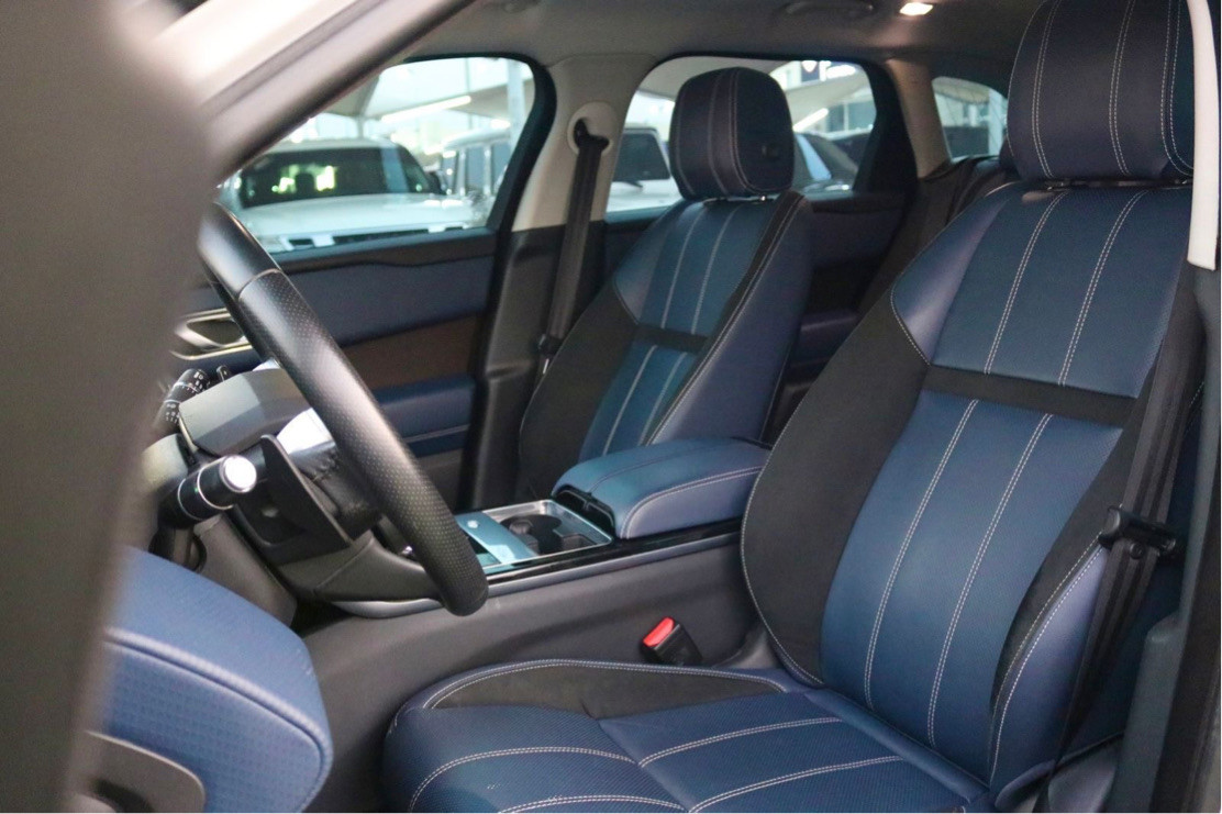 Range Rover VELAR - Image 9