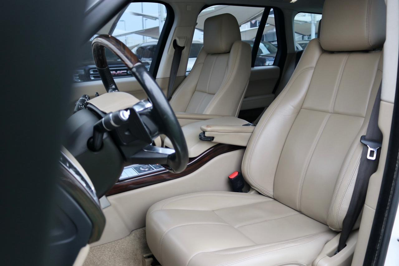 Range Rover Vogue - Image 13