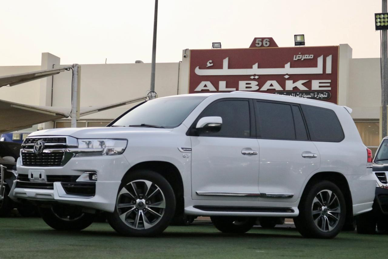 Toyota Land Cruiser - Image 6