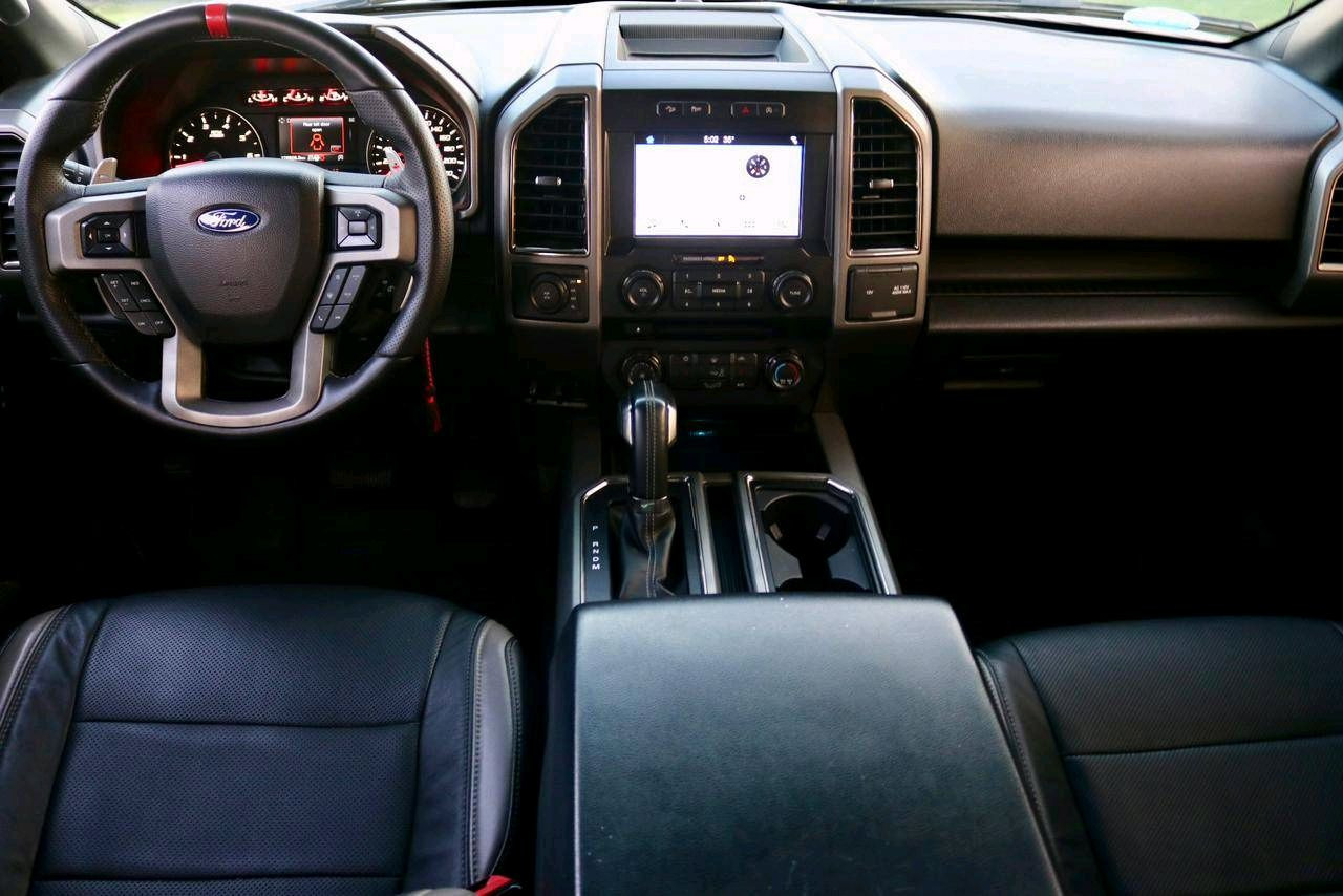Ford Raptor - Image 8