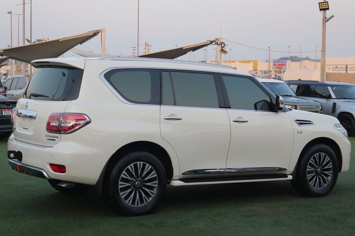 Nissan Patrol - Image 6